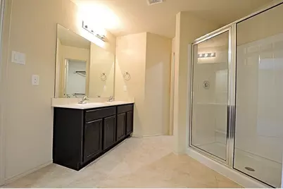 2911 Lincolns Meadow Drive, Spring, TX 77373 - Photo 13