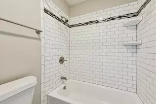 2501 Gulf Freeway, Dickinson, TX 77539 - Photo 19