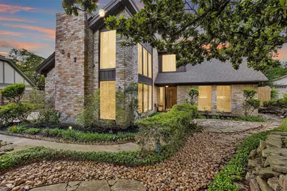 307 Prince Of Wales Street, Conroe, TX 77304 - Photo 1