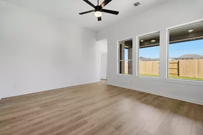 17915 Oakwood Stream Drive, Webster, TX 77598 - Photo 9