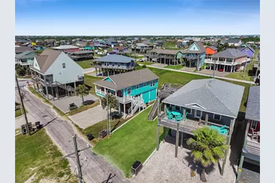 1811 Redfish Lane, Crystal Beach, TX 77650 - Photo 13