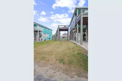 1811 Redfish Lane, Crystal Beach, TX 77650 - Photo 9