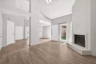 16114 Canaridge Dr, Houston, TX 77053 - Photo 9