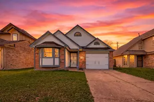 16114 Canaridge Dr, Houston, TX 77053 - Photo 1
