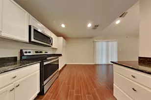 10103 Golden Meadow Dr, Houston, TX 77064 - Photo 5