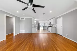 6915 Jalna St, Houston, TX 77055 - Photo 9