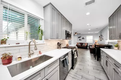 834 Ellington Street, Houston, TX 77088 - Photo 15