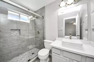 14302 Jaubert Ct, Sugar Land, TX 77498 - Photo 29