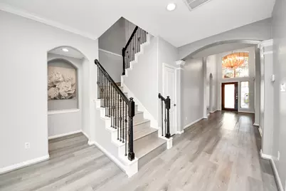 14302 Jaubert Court, Sugar Land, TX 77498 - Photo 7