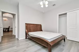 14302 Jaubert Ct, Sugar Land, TX 77498 - Photo 5