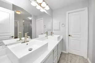 14302 Jaubert Ct, Sugar Land, TX 77498 - Photo 33