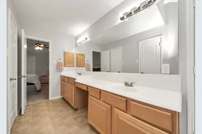 3611 Royal Royce Drive, Houston, TX 77042 - Photo 41