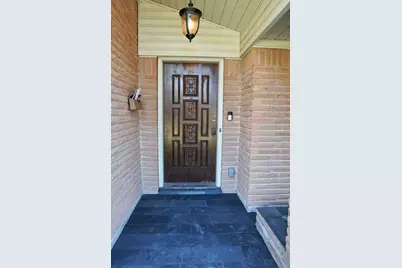 5715 Portal Drive, Houston, TX 77096 - Photo 3