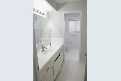 5715 Portal Drive, Houston, TX 77096 - Photo 17