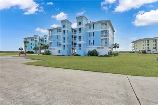 26421 Cat Tail Dr, Galveston, TX 77554 - Photo 3
