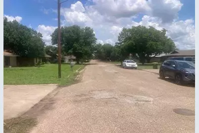 1410 Lorene Lane, Marlin, TX 76661 - Photo 5