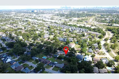2106 Woodcrest Drive, Houston, TX 77018 - Photo 5
