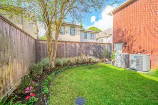 6130 Annapolis St, West University Place, TX 77005 - Photo 45