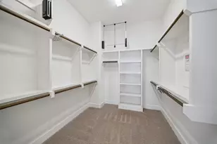 2715 Cohn Garden Ln, Houston, TX 77007 - Photo 17