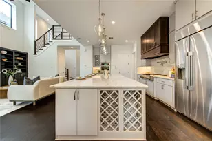 1504 Story St, Houston, TX 77055 - Photo 9