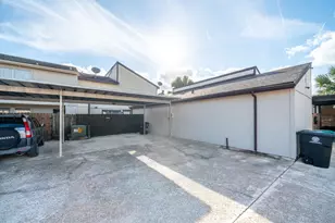 7847 Green Lawn Dr, Houston, TX 77088 - Photo 23