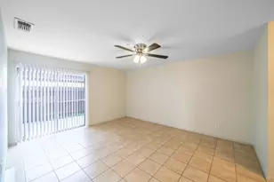 7847 Green Lawn Dr, Houston, TX 77088 - Photo 9