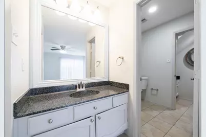 7847 Green Lawn Drive #7847, Houston, TX 77088 - Photo 11