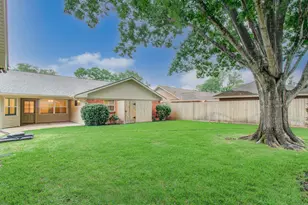 5627 Sylmar Rd, Houston, TX 77081 - Photo 41