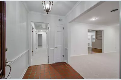 5627 Sylmar Road, Houston, TX 77081 - Photo 5