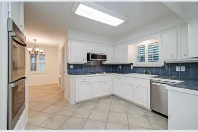 5627 Sylmar Road, Houston, TX 77081 - Photo 13