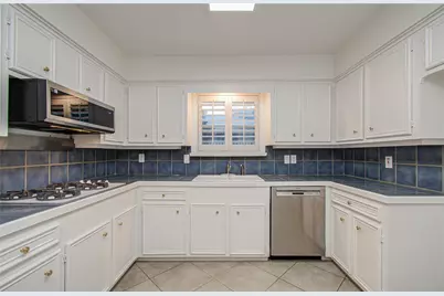 5627 Sylmar Road, Houston, TX 77081 - Photo 15