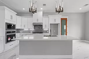 1902 Rd 66116, Dayton, TX 77535 - Photo 11