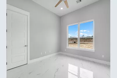1902 Road 66116, Dayton, TX 77535 - Photo 17