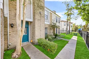 11710 Southlake Dr, Houston, TX 77077 - Photo 3