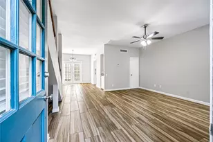11710 Southlake Dr, Houston, TX 77077 - Photo 7