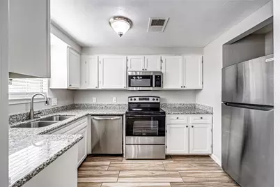 11710 Southlake Drive #31, Houston, TX 77077 - Photo 13