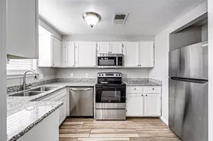 11710 Southlake Dr, Houston, TX 77077 - Photo 13