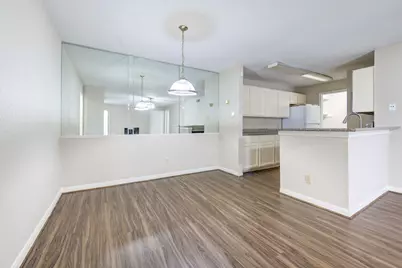 10729 Braes Bend Drive, Houston, TX 77071 - Photo 11