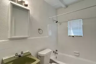 2717 Hadley St, Houston, TX 77004 - Photo 23