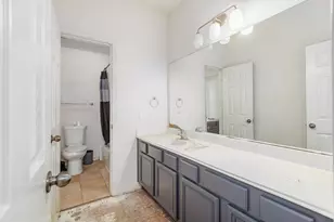 15011 Cozy Hollow Ln, Houston, TX 77044 - Photo 31