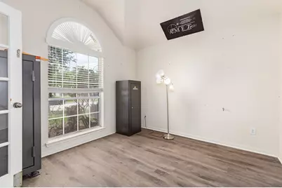 15011 Cozy Hollow Lane, Houston, TX 77044 - Photo 9