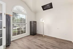 15011 Cozy Hollow Ln, Houston, TX 77044 - Photo 9
