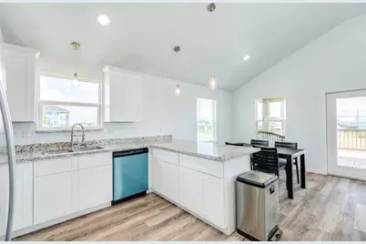 1310 Monument Drive, Surfside Beach, TX 77541 - Photo 17