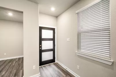 8209 Rising Stream Drive, Houston, TX 77063 - Photo 5