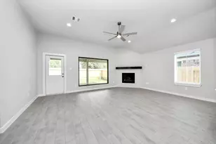 15722 Telge Rdg Ln, Cypress, TX 77429 - Photo 17