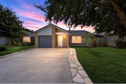 11918 E Marsham Circle, Houston, TX 77066 - Photo 3