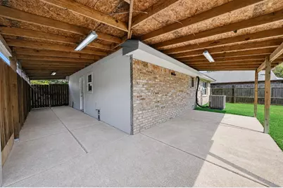 11918 E Marsham Circle, Houston, TX 77066 - Photo 21