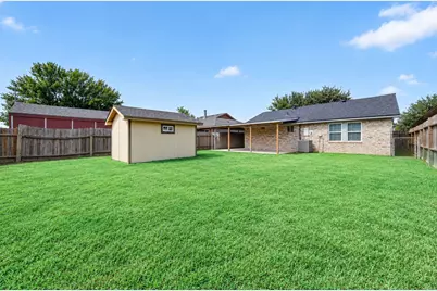 11918 E Marsham Circle, Houston, TX 77066 - Photo 23