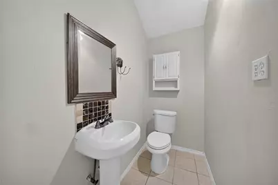 11918 E Marsham Circle, Houston, TX 77066 - Photo 11
