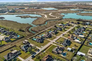 3226 Royal Palm Dr, Mont Belvieu, TX 77523 - Photo 35